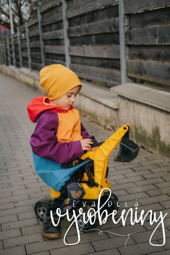 Veselá bunda přes hlavu