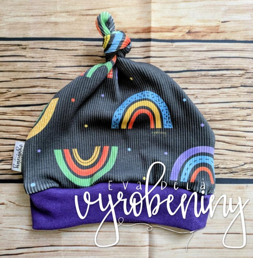 Čepice se sukem - Obvod hlavy (v cm): 38-42